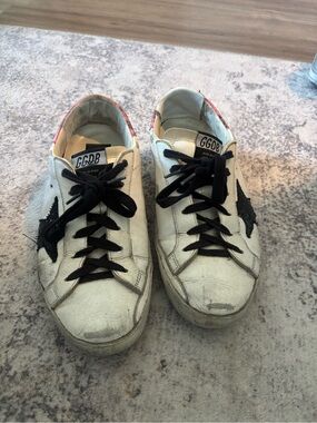 Golden Goose White Leather Sneakers with Black Star